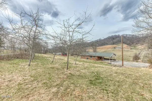 $210,000 | 11132 Stanley Valley Road, Gate City, VA 24251