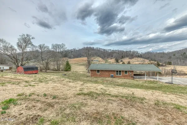 $210,000 | 11132 Stanley Valley Road, Gate City, VA 24251