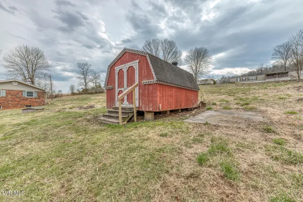 $210,000 | 11132 Stanley Valley Road, Gate City, VA 24251