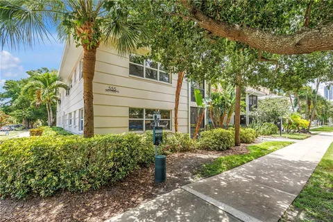 $325,000 | 555 3rd Street North, Unit 13, St. Petersburg, FL 33701