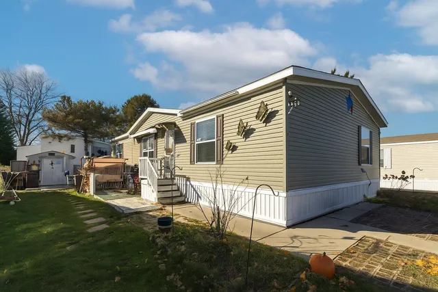 $80,000 | 330 Oak Ridge Street, Mason, MI 48854