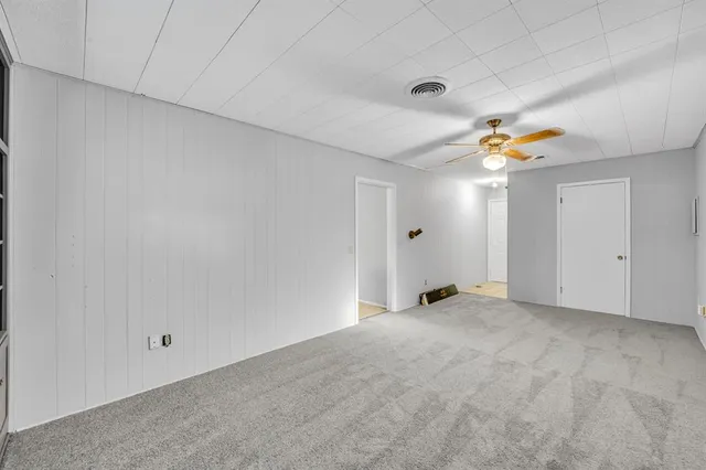 a view of empty room