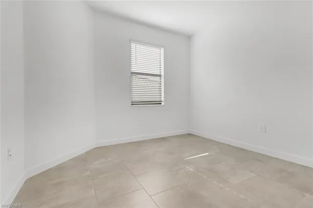 $2,600 | 19596 Hinkley Drive, Estero, FL 33928