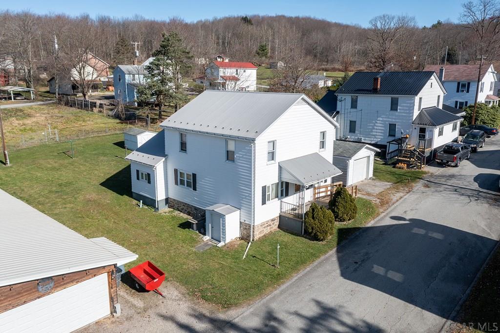 126 2nd Street Slatington, PA 18080 - Photo 5 of 26