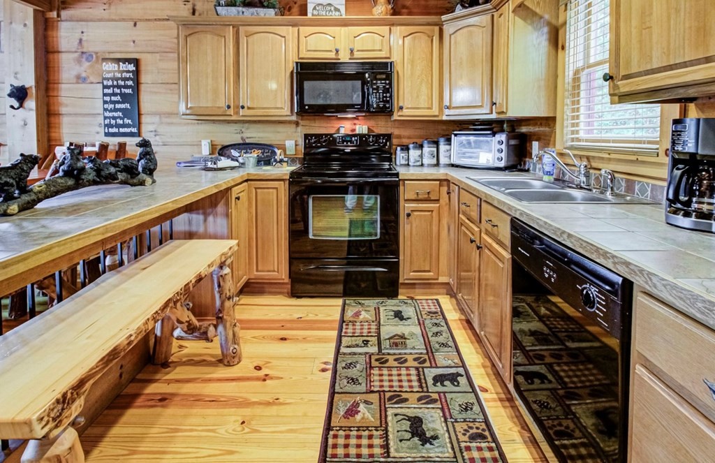 3110 Hatcher Top Road Sevierville, TN 37862 - Photo 23 of 41 Gallery Image 23