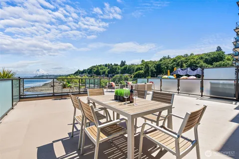 $1,390,000 | 4907 Main Street, Unit 513, Tacoma, WA 98407