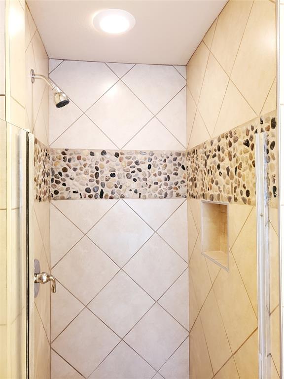 3137 Evangeline Road Fort Worth, TX 76140 - Photo 7 of 13