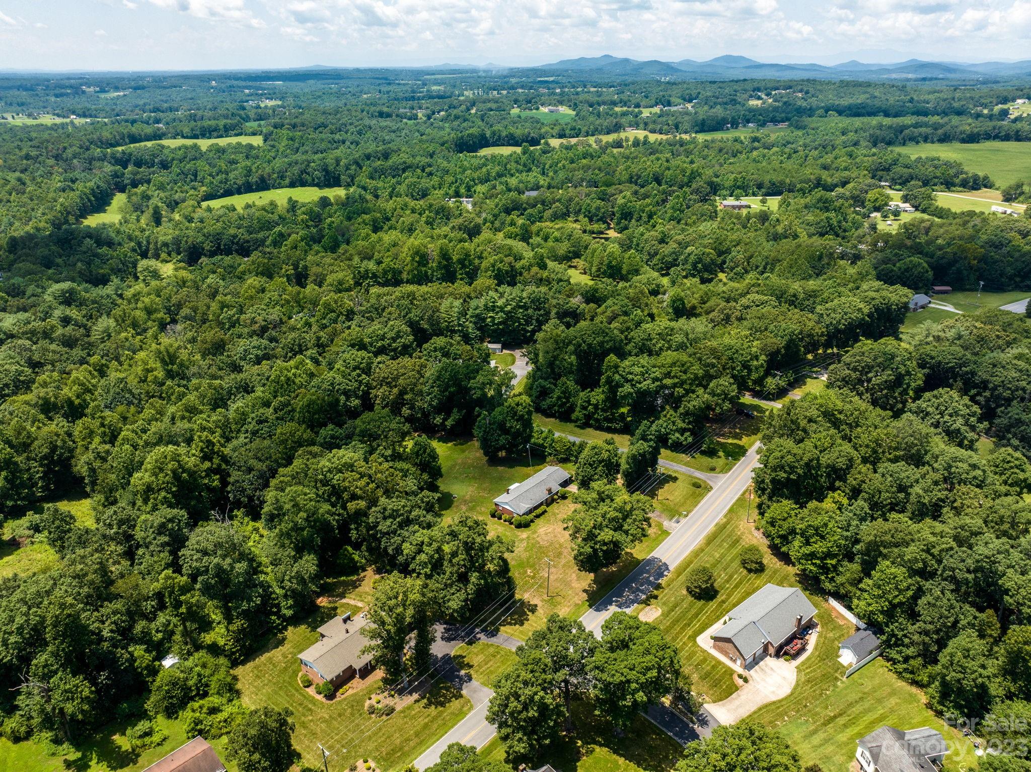 561 Richey Road Taylorsville, NC 28681 - Photo 29 of 40 Gallery Image 29