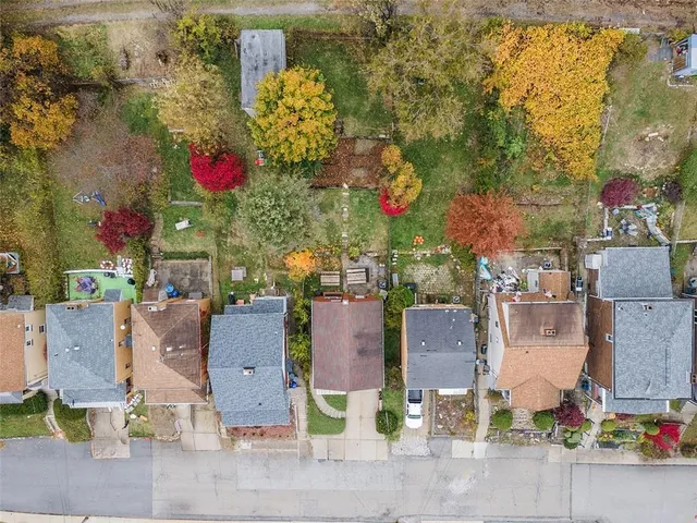 an aerial view of multiple house