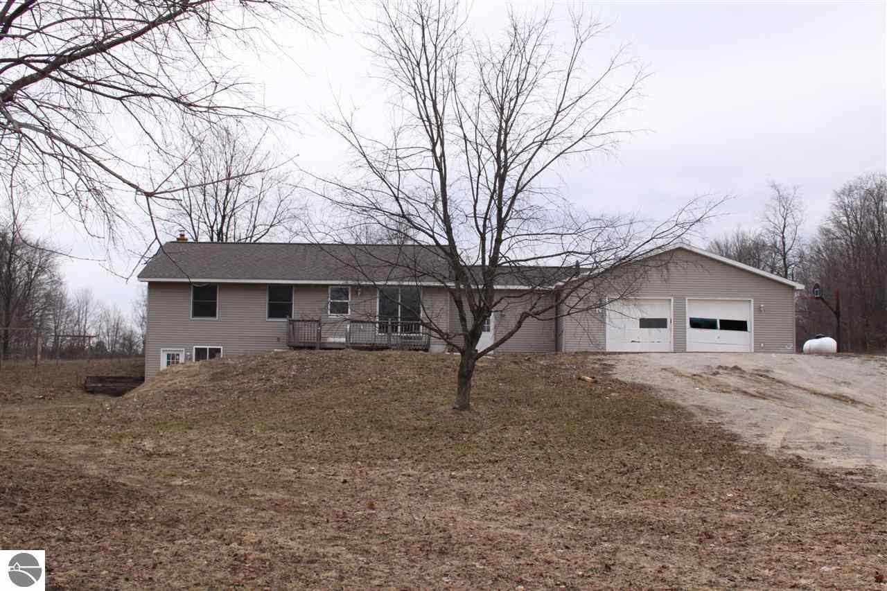 3353 East 2 1/2 Road Kingsley, MI 49649 - Photo 2 of 48 1783353-1.JPG