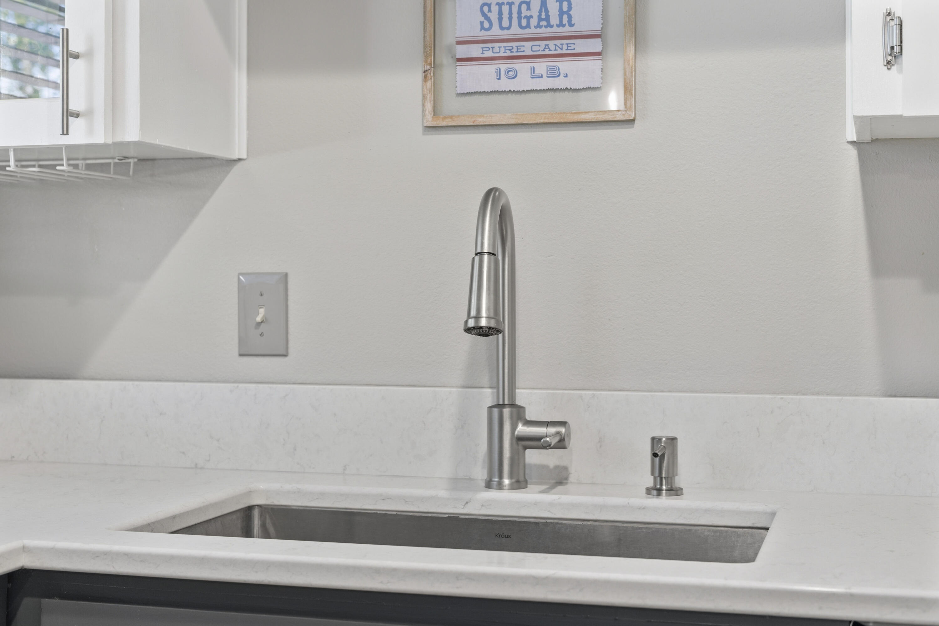 61908 Pettigrew Road Bend, OR 97702 - Photo 16 of 62 53-Kitchen