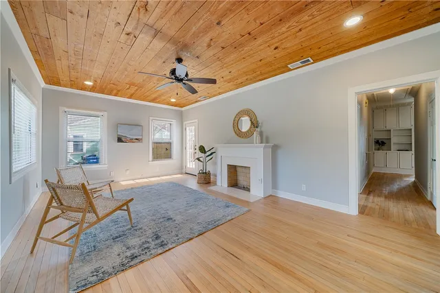 $1,900 | 433 Cole Street, Corpus Christi, TX 78404