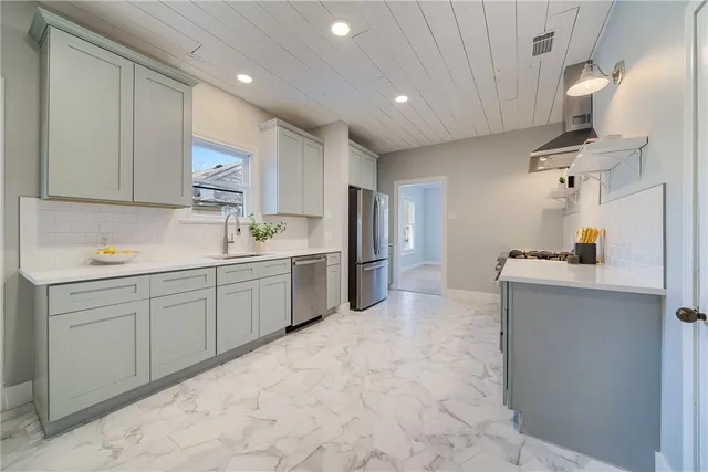 $1,900 | 433 Cole Street, Corpus Christi, TX 78404