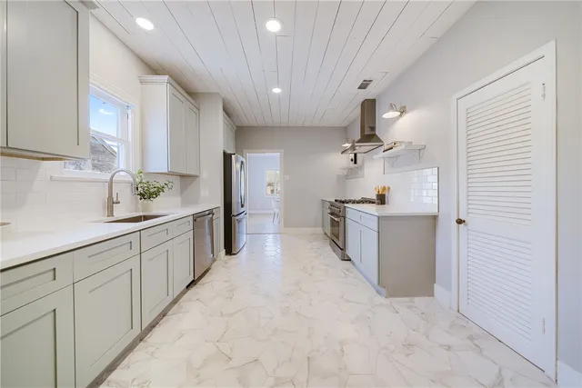 $1,900 | 433 Cole Street, Corpus Christi, TX 78404