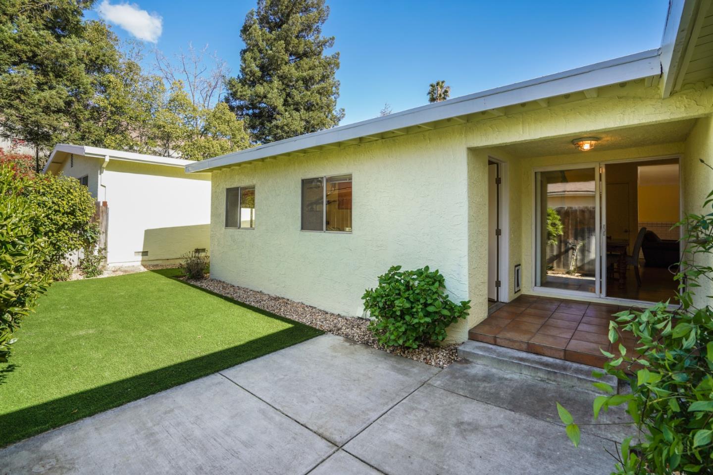 1630 Cross Way San Jose, CA 95125 - Photo 23 of 52 a view of a house with backyard