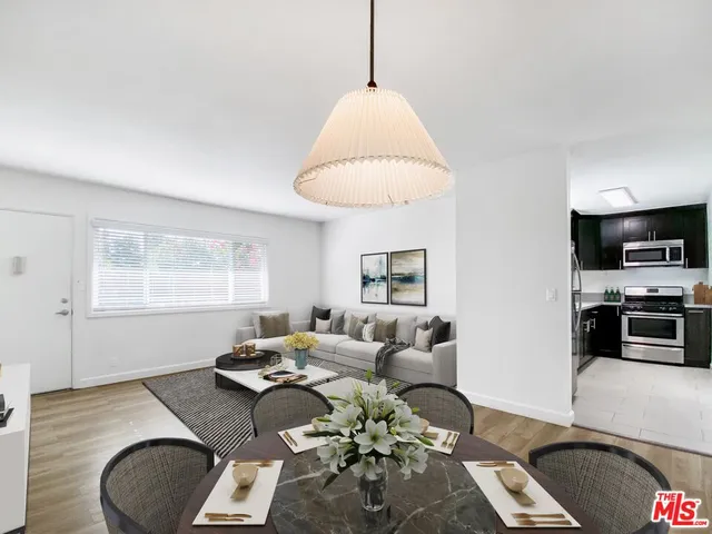 $2,400 | 1444 South Cochran Avenue, Unit 3, Los Angeles, CA 90019