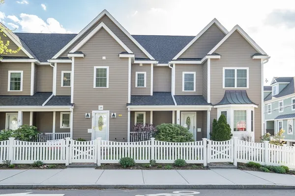 $820,000 | 34 North Main Street, Unit 3, Natick, MA 01760
