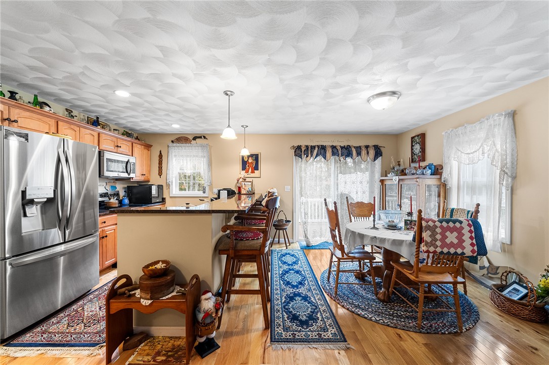 246 Jefferson Road Burrillville, RI 02830 - Photo 9 of 39