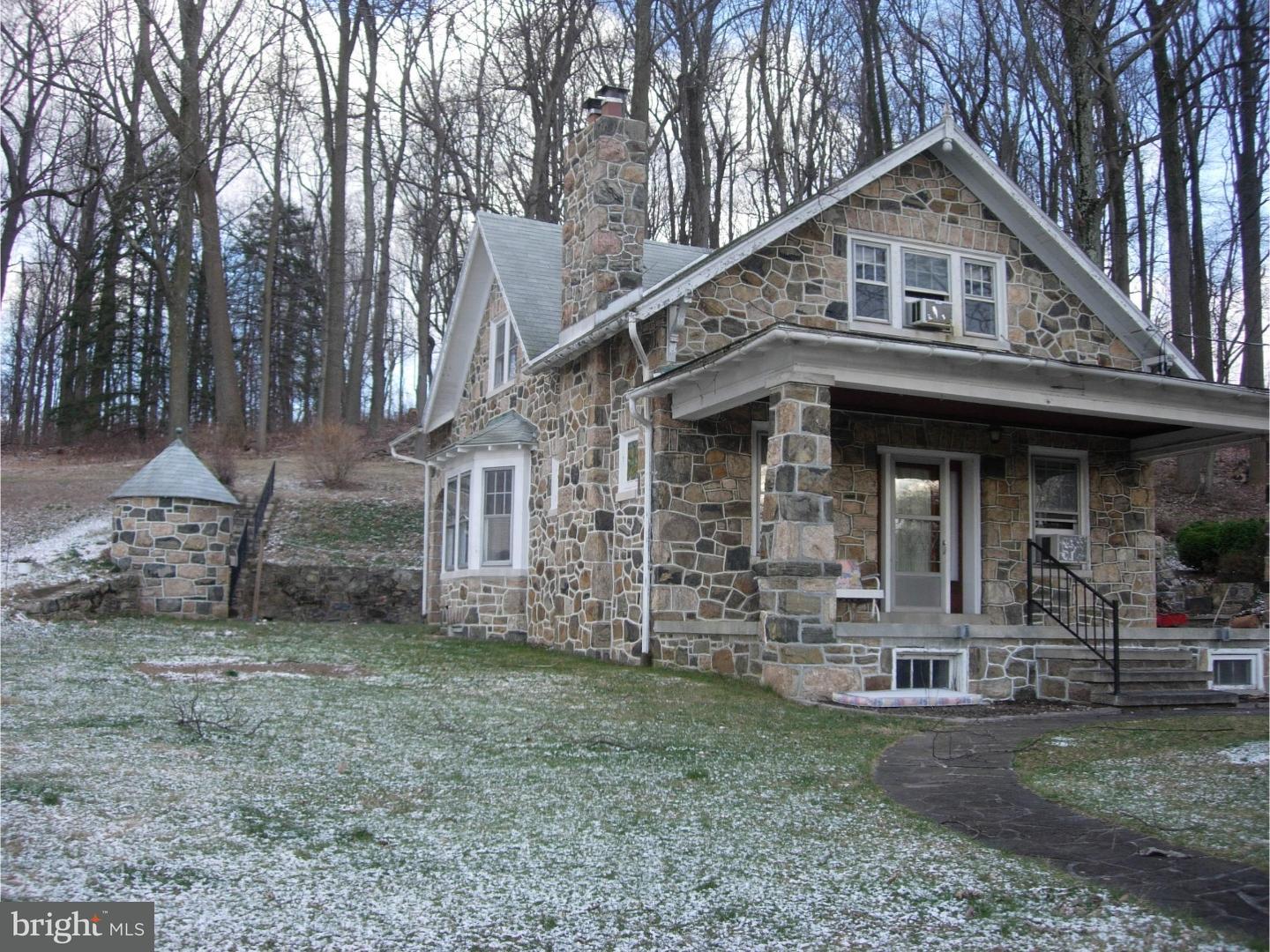130 Wegman Road Reading, PA 19606 - Photo 4 of 15