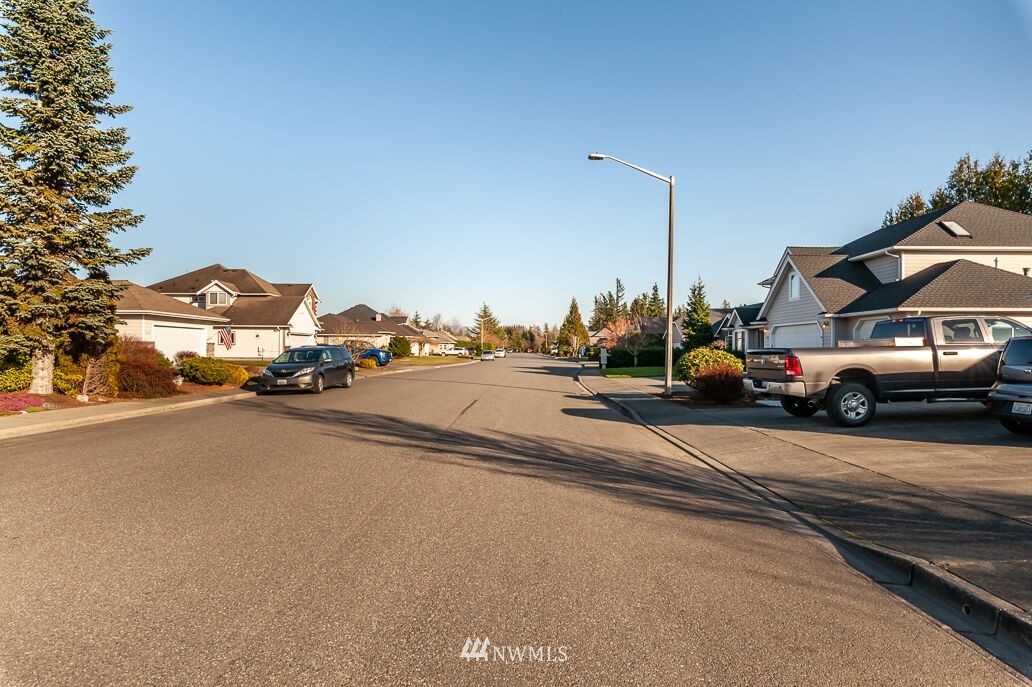 215 Springview Drive Lynden, WA 98264 - Photo 28 of 34 Gallery Image 28