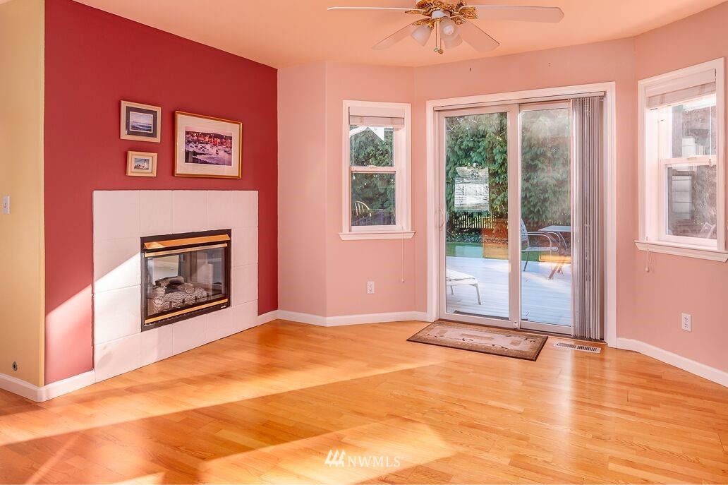 215 Springview Drive Lynden, WA 98264 - Photo 7 of 34 Gallery Image 7