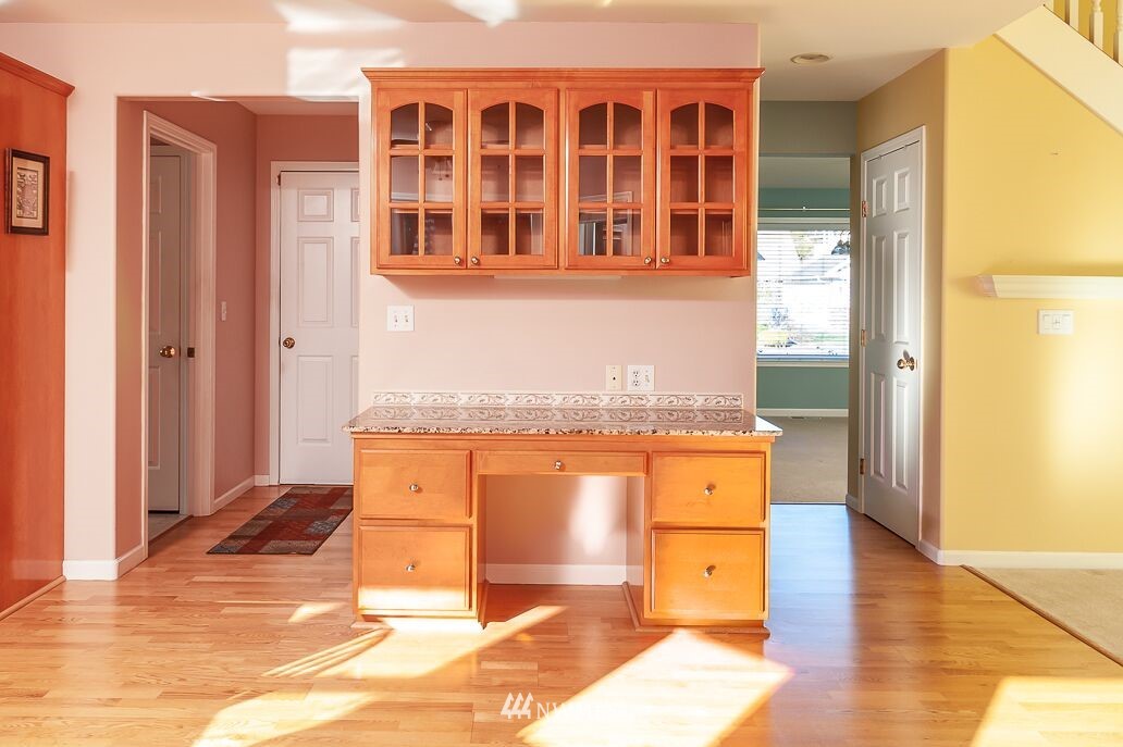 215 Springview Drive Lynden, WA 98264 - Photo 10 of 34 Gallery Image 10
