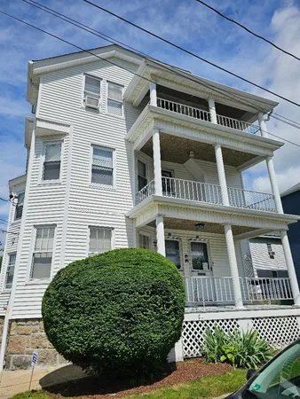 $1,550 | 38 Colfax Street, Unit 1, Fall River, MA 02720