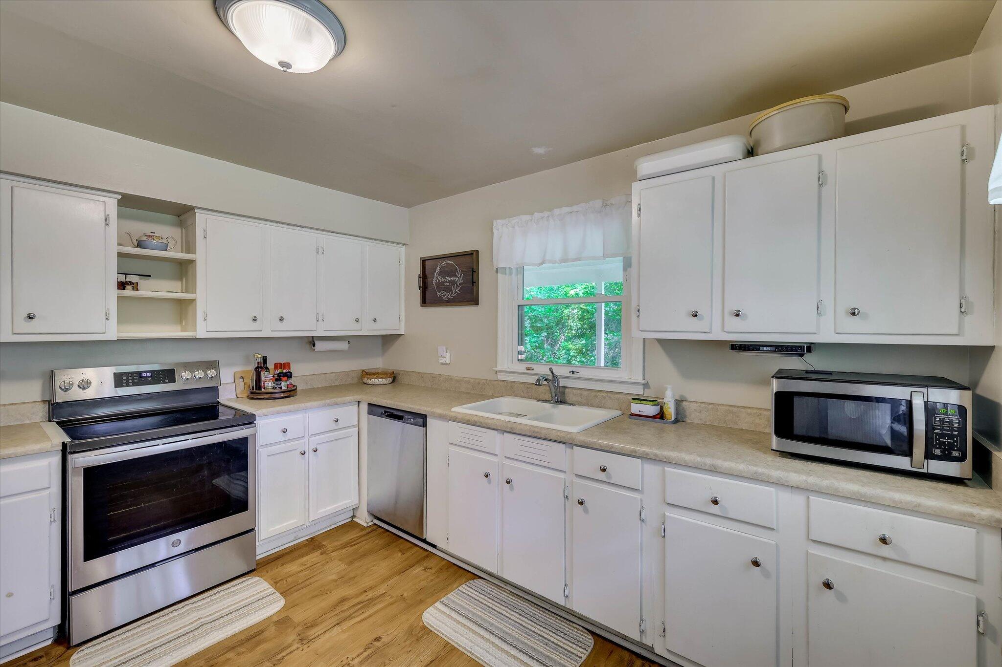 1024 Clark Road Southwest Aiken, SC 29803 - Photo 6 of 24
