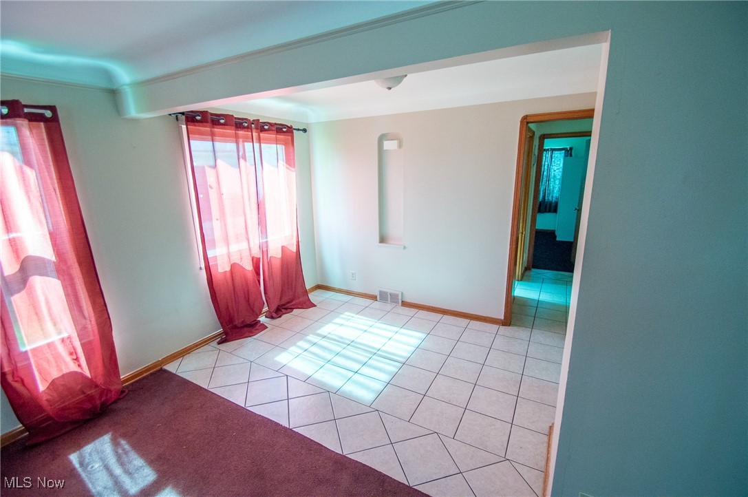6474 Ridge Road Parma, OH 44129 - Photo 8 of 41