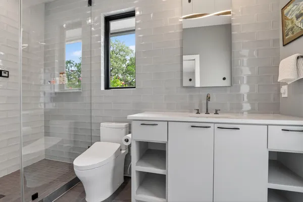 $3,150,000 | 3206 Thousand Oaks Drive, Austin, TX 78746