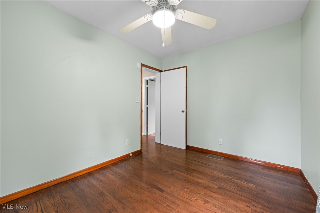 5959 Highland Road Highland Heights, OH 44143 - Photo 12 of 33 Bedroom 1