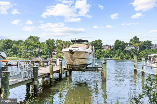 $1,265,000 | 357 Overlook Trail, Annapolis, MD 21401