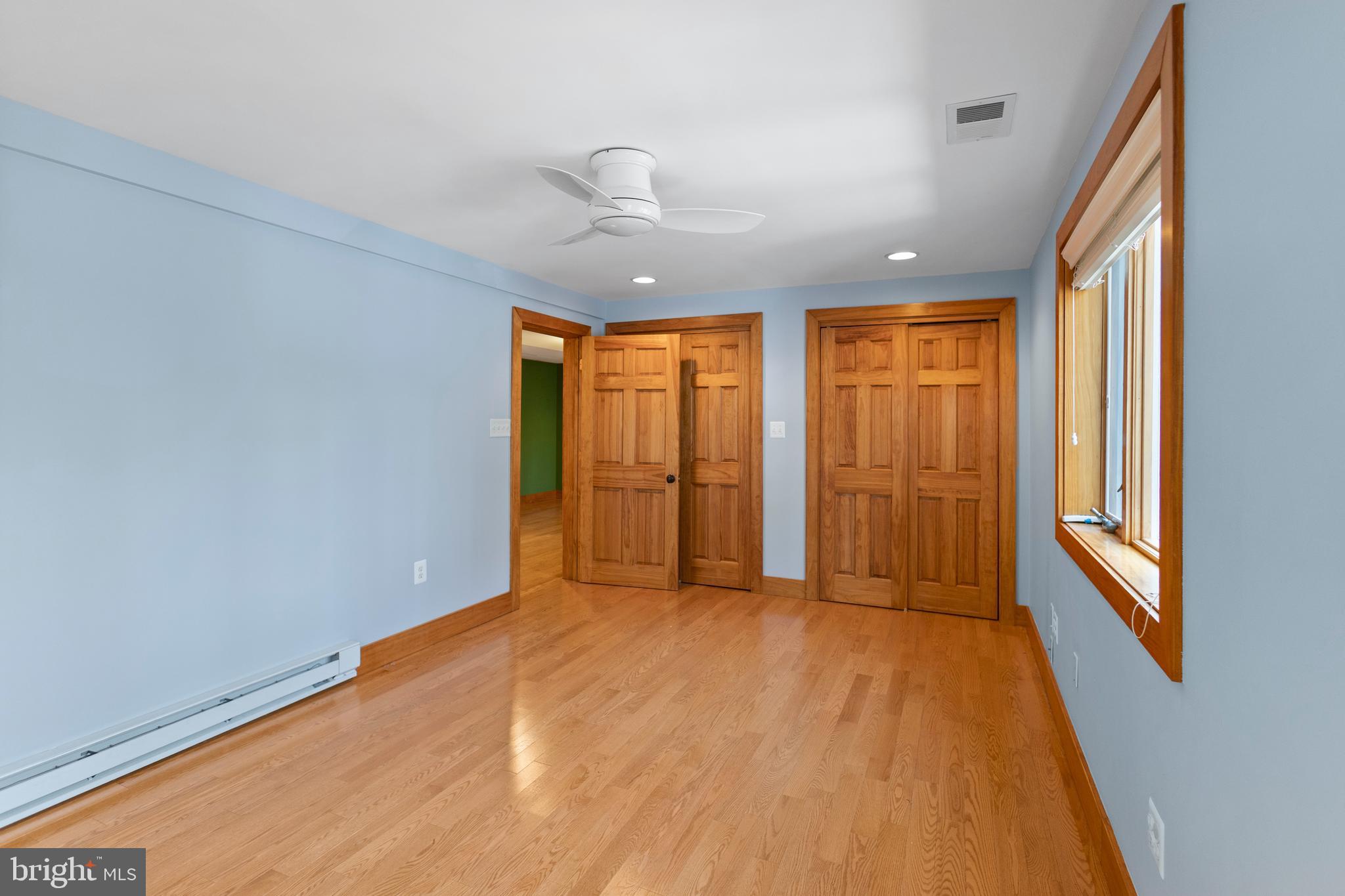 357 Overlook Trail Annapolis, MD 21401 - Photo 32 of 45 a view of an empty room with a window