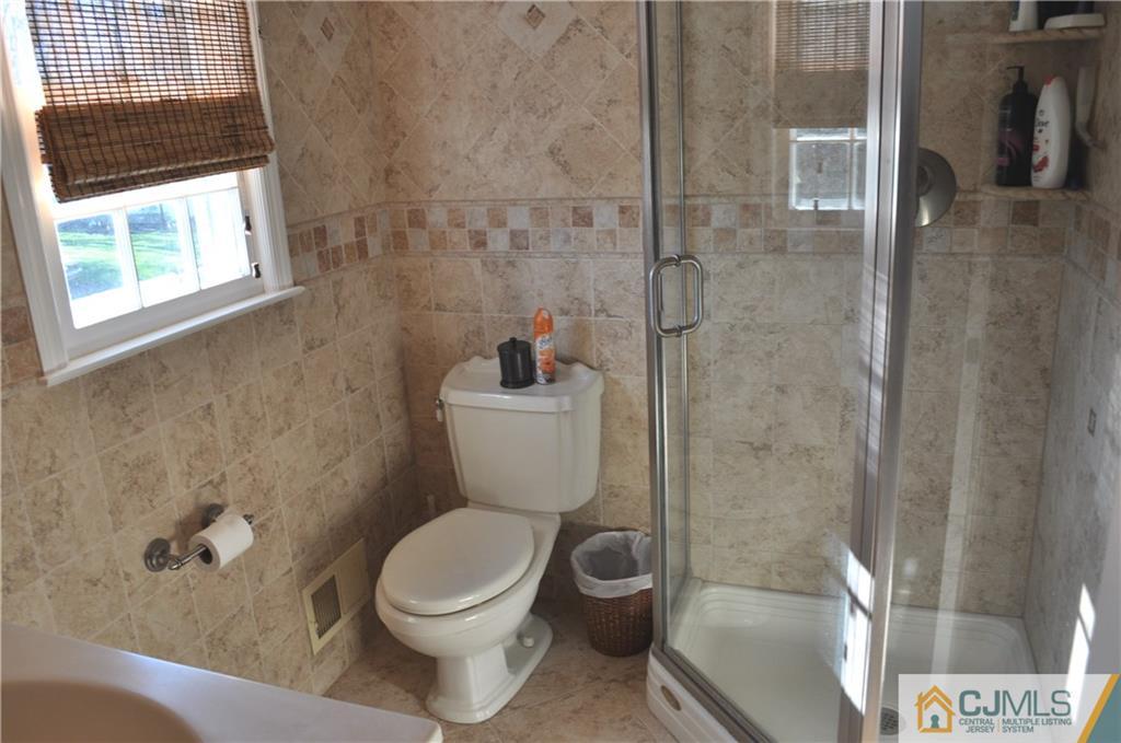 14 Oak Tree Road Monmouth Junction, NJ 08852 - Photo 14 of 25 Gallery Image 14