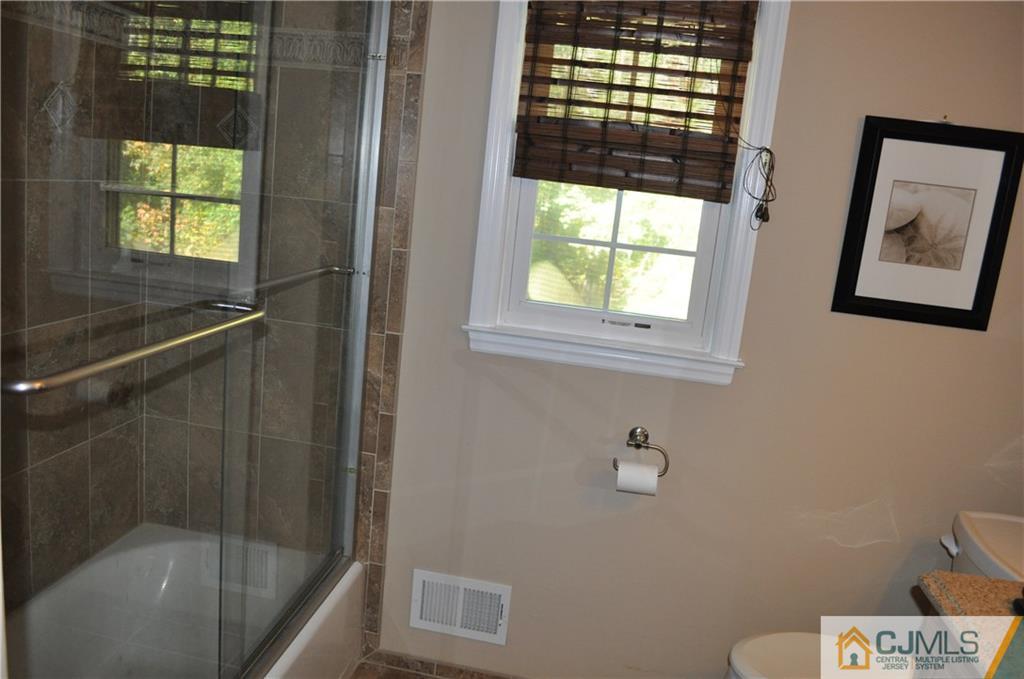 14 Oak Tree Road Monmouth Junction, NJ 08852 - Photo 15 of 25 Gallery Image 15