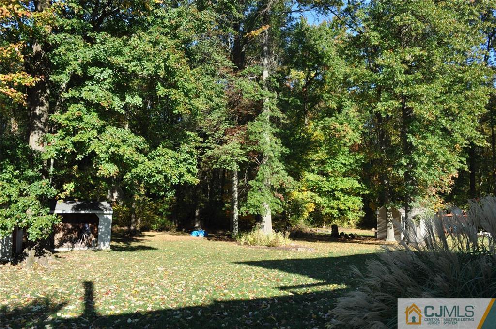 14 Oak Tree Road Monmouth Junction, NJ 08852 - Photo 24 of 25 Gallery Image 24
