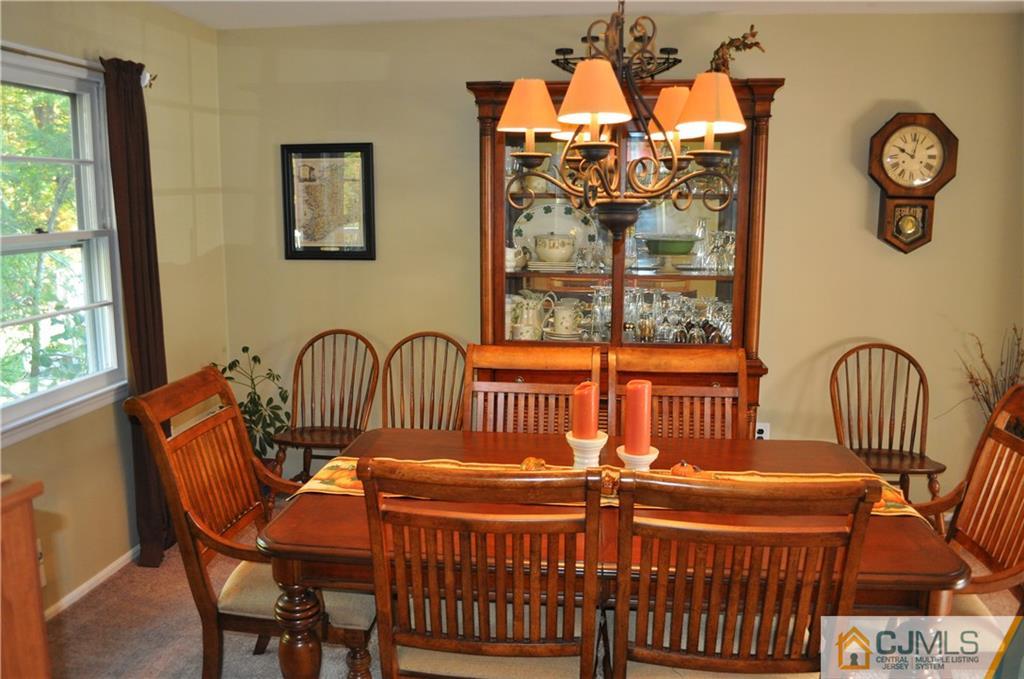 14 Oak Tree Road Monmouth Junction, NJ 08852 - Photo 6 of 25 Gallery Image 6