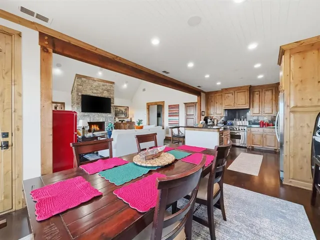 $589,000 | 2033 Harbor Way, Unit 302, Graford, TX 76449