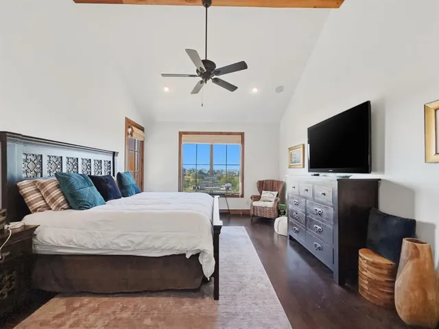 $589,000 | 2033 Harbor Way, Unit 302, Graford, TX 76449