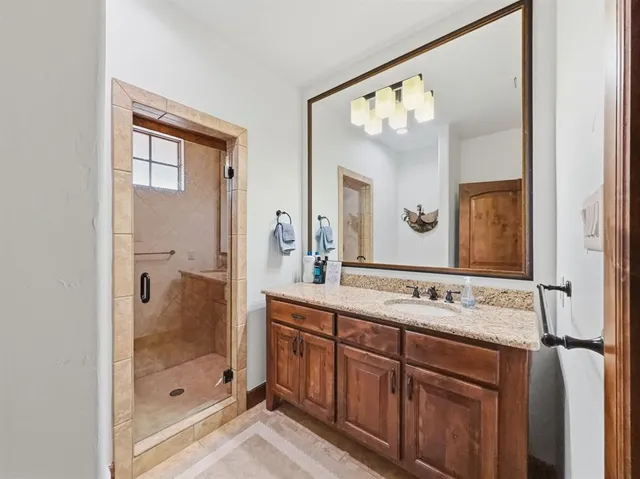 $589,000 | 2033 Harbor Way, Unit 302, Graford, TX 76449