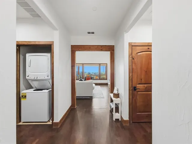 $589,000 | 2033 Harbor Way, Unit 302, Graford, TX 76449