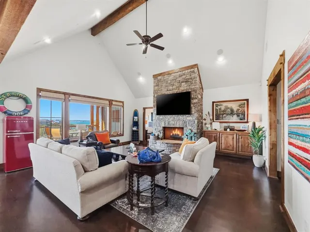 $589,000 | 2033 Harbor Way, Unit 302, Graford, TX 76449