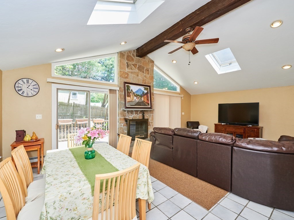 16 Bluebird Road Wellesley, MA 02481 - Photo 7 of 39 Gallery Image 7