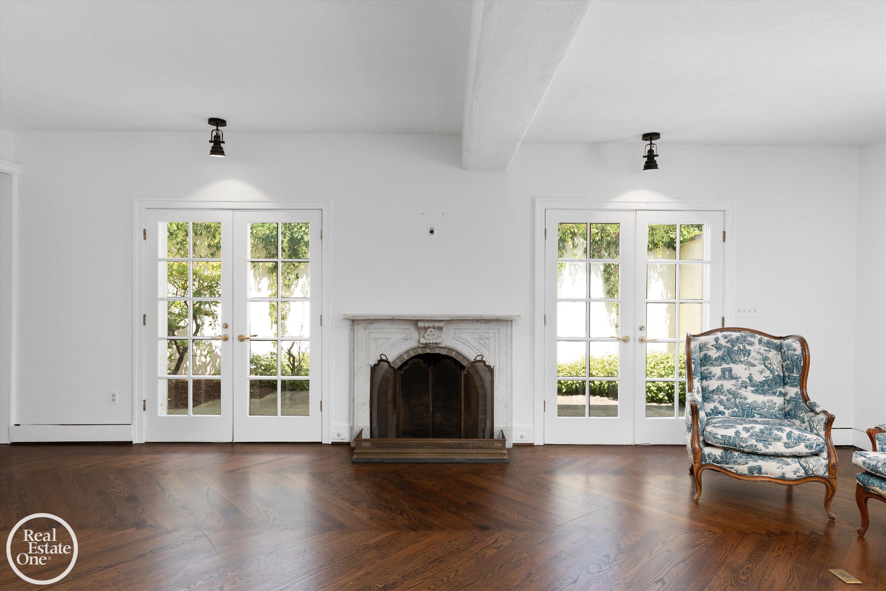 277 Lincoln Road Grosse Pointe, MI 48230 - Photo 5 of 63