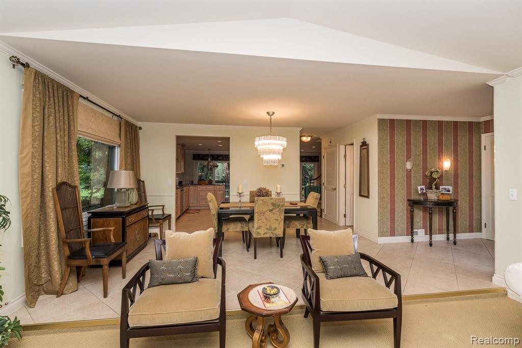 846 Leinster Road Rochester Hills, MI 48309 - Photo 7 of 35