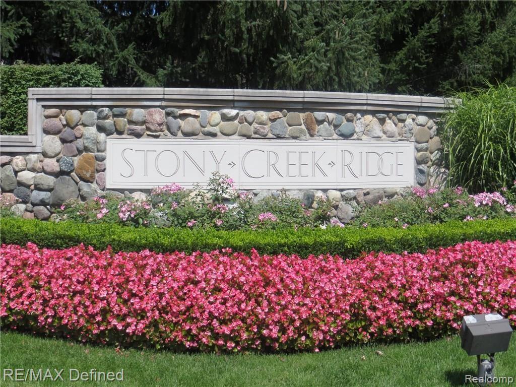 1850 Cloverdale Drive Rochester, MI 48307 - Photo 22 of 23 Desirable Subdivision