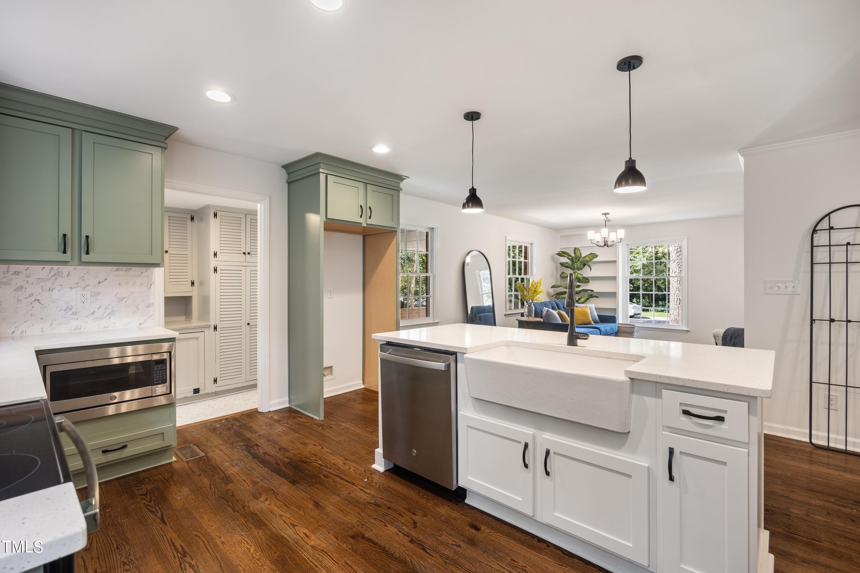3512 Swift Drive Raleigh, NC 27606 - Photo 14 of 35 Kitchen 06