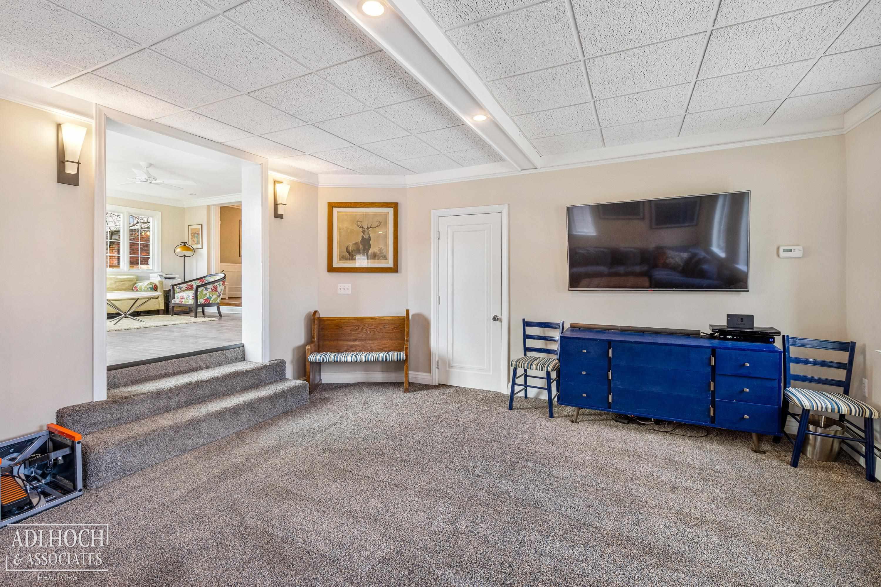 1140 Yorkshire Road Grosse Pointe, MI 48230 - Photo 20 of 45 50133466-09bcb3c3-c263-40a6-b14a-c4840b6452e6.JPG