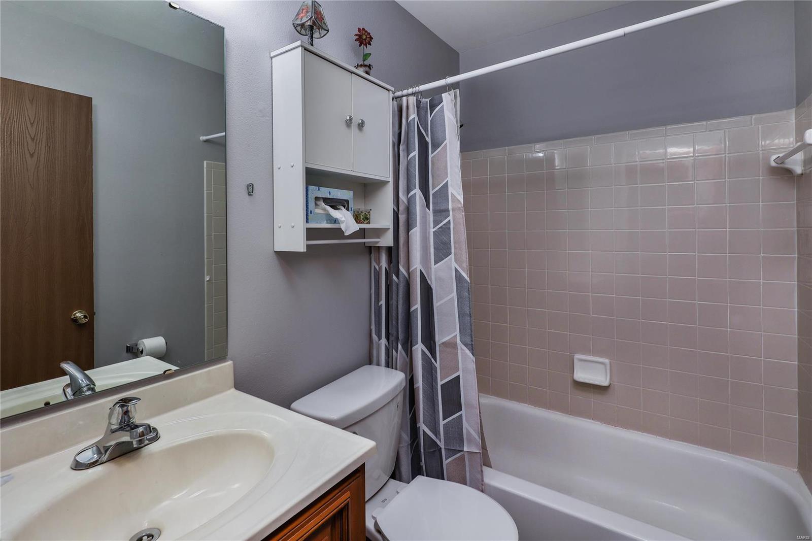 1013 Pasture Ridge Drive St. Peters, MO 63376 - Photo 13 of 15