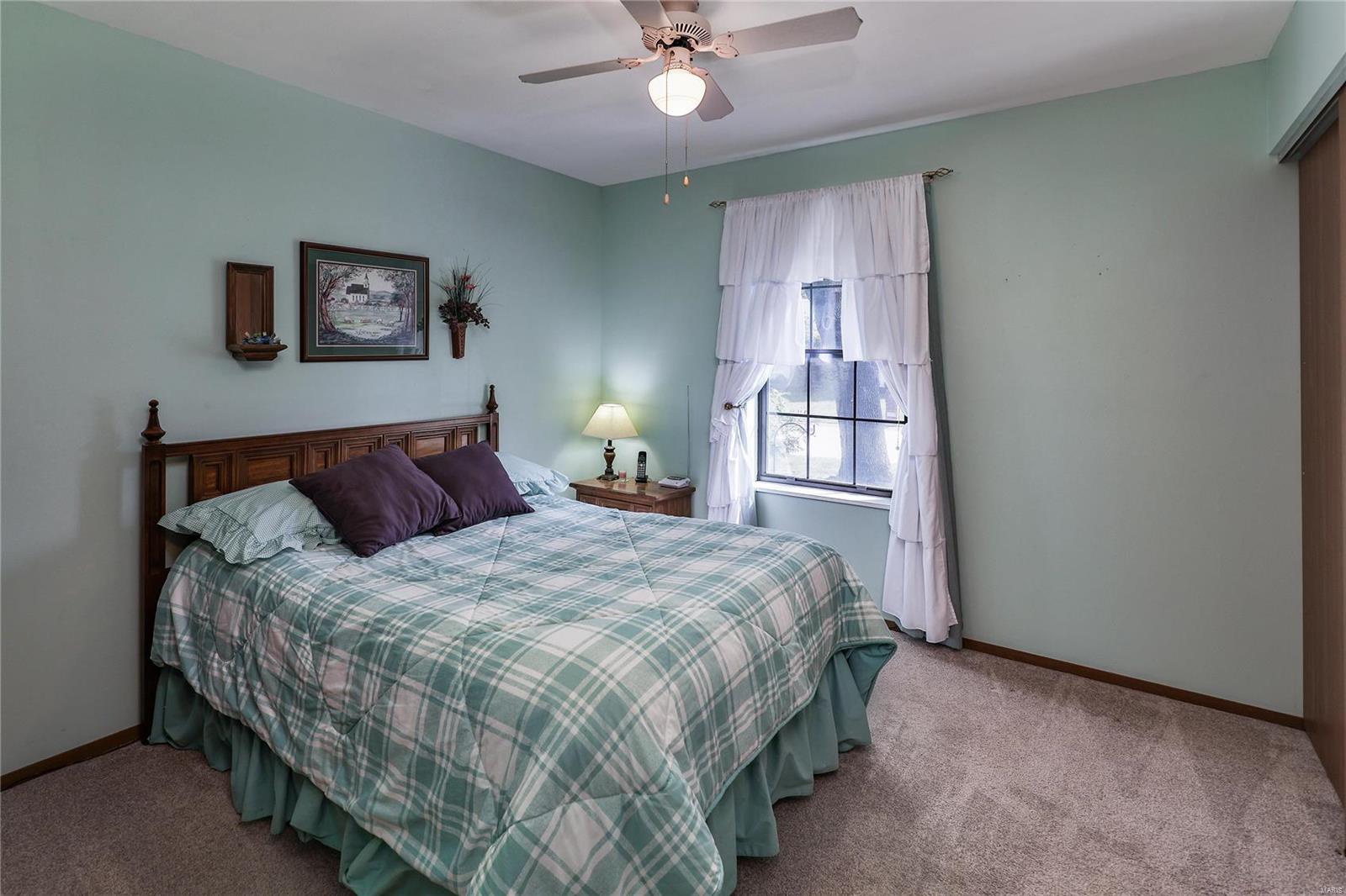 1013 Pasture Ridge Drive St. Peters, MO 63376 - Photo 10 of 15